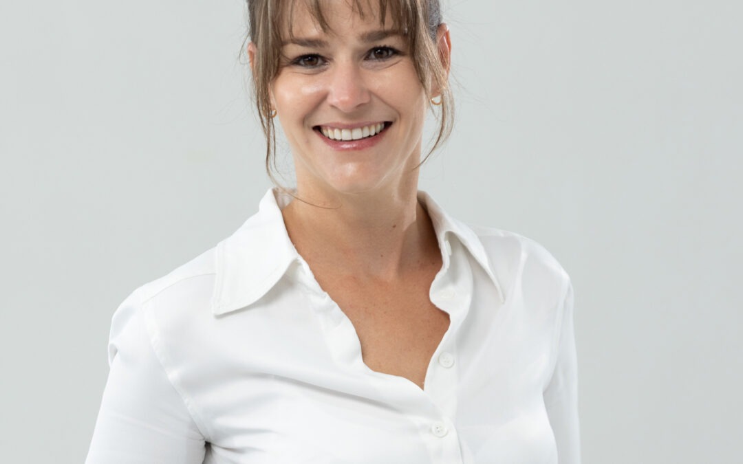 Profile of the Month, Simony Santos – The Agency